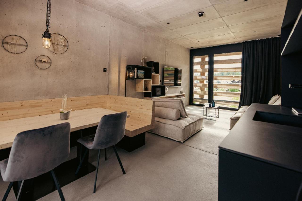 Bretterhotel Hofstetten bei Brienz 외부 사진